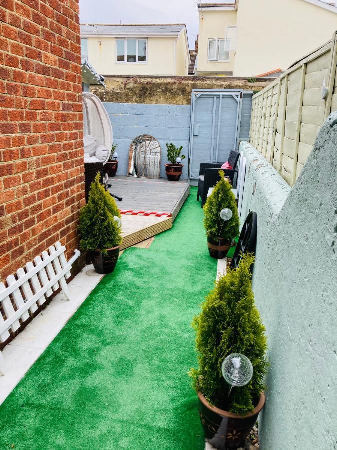 Beautiful Victorian Terraced House Villa Eastbourne Bagian luar foto